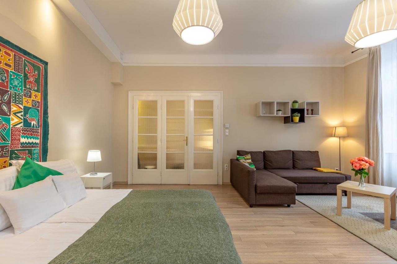 Orangehomes One Bedroom Comfy Apartment Budapest Luaran gambar